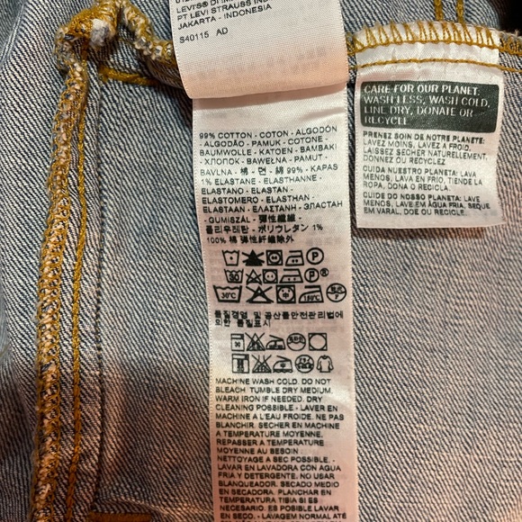 Medium Levi’s Original Trucker Jean Denim Jacket - Picture 9 of 10